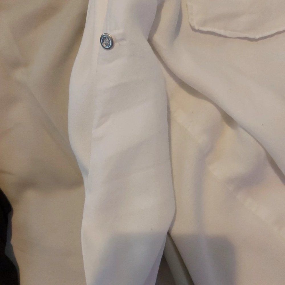 White button up - Picture 4 of 4